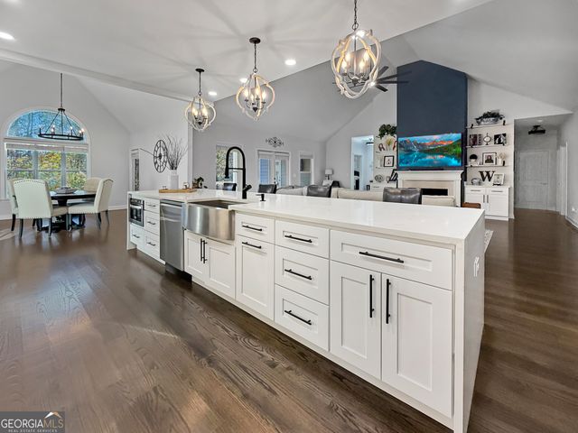 44 S Arbor Shores, Newnan, GA 30265