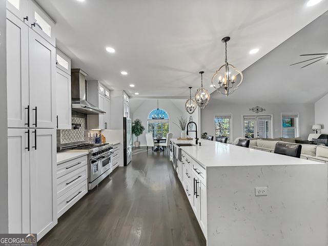 44 S Arbor Shores, Newnan, GA 30265