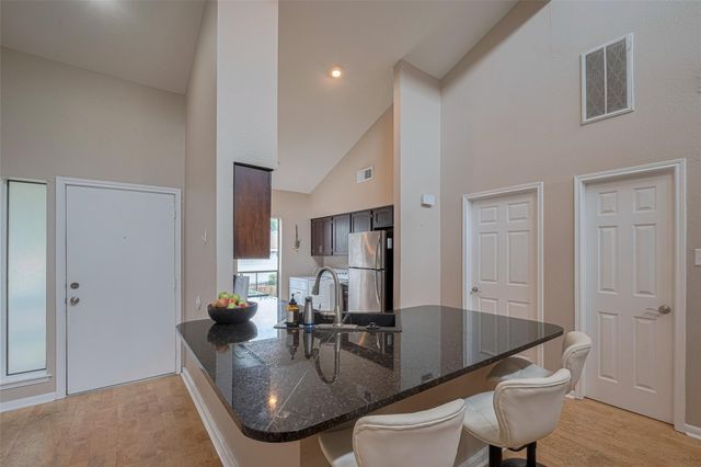 182 April Point Drive N, Conroe, TX 77356