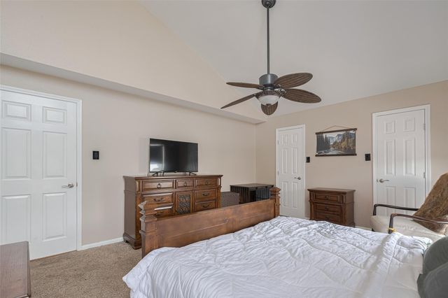 182 April Point Drive N, Conroe, TX 77356