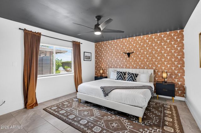 4332 W ECHO Lane, Glendale, AZ 85302