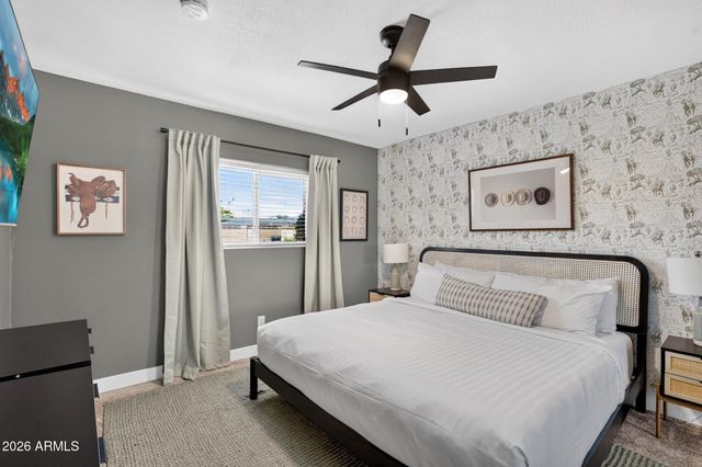 4332 W ECHO Lane, Glendale, AZ 85302