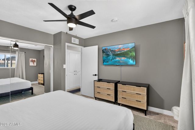 4332 W ECHO Lane, Glendale, AZ 85302