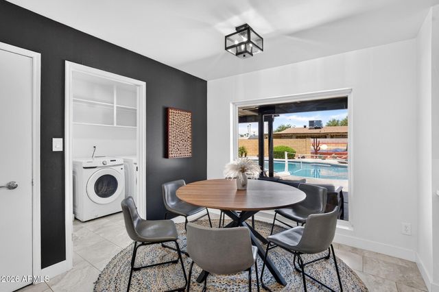 4332 W ECHO Lane, Glendale, AZ 85302