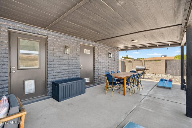 4332 W ECHO Lane, Glendale, AZ 85302