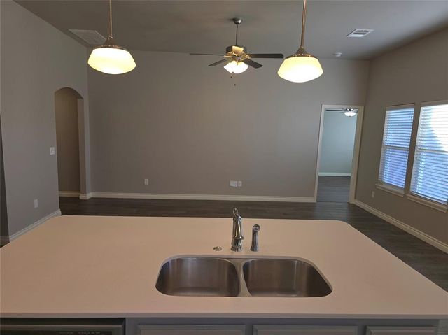 12616 NW 1st Terrace, Yukon, OK 73099