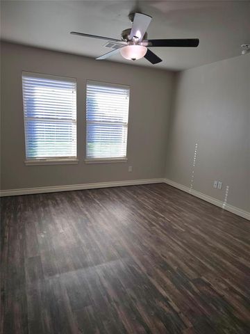 12616 NW 1st Terrace, Yukon, OK 73099