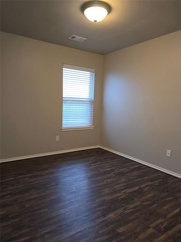 12616 NW 1st Terrace, Yukon, OK 73099