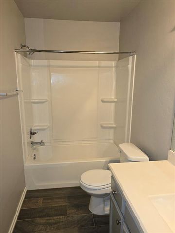 12616 NW 1st Terrace, Yukon, OK 73099