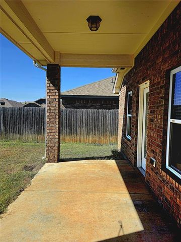12616 NW 1st Terrace, Yukon, OK 73099