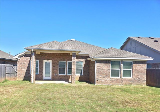 12616 NW 1st Terrace, Yukon, OK 73099