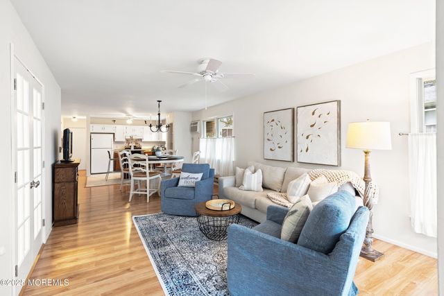 2B Magnolia Road, Manahawkin, NJ 08050