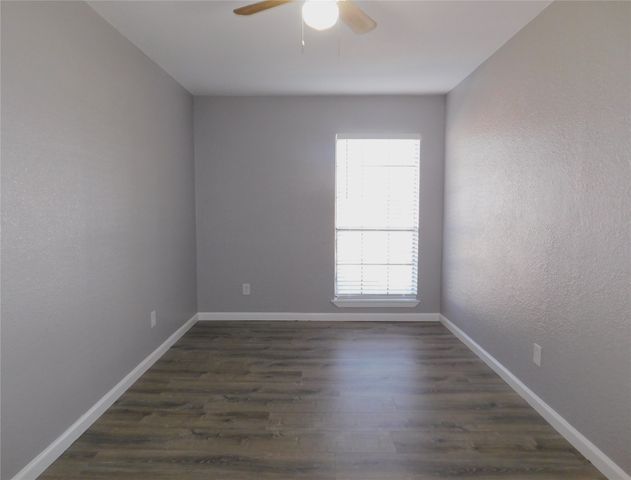 4816 Roberts Drive, The Colony, TX 75056