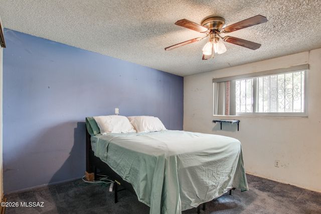 9352 E Palm Tree Drive, Tucson, AZ 85710
