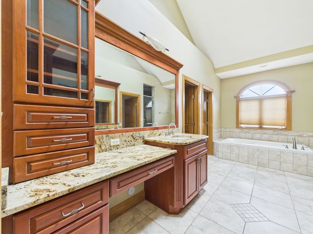 3314 185th Place, Homewood, IL 60430