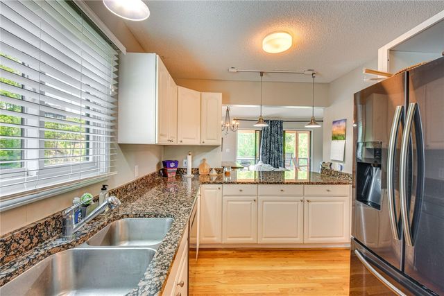 903 Loran Point, Seneca, SC 29672