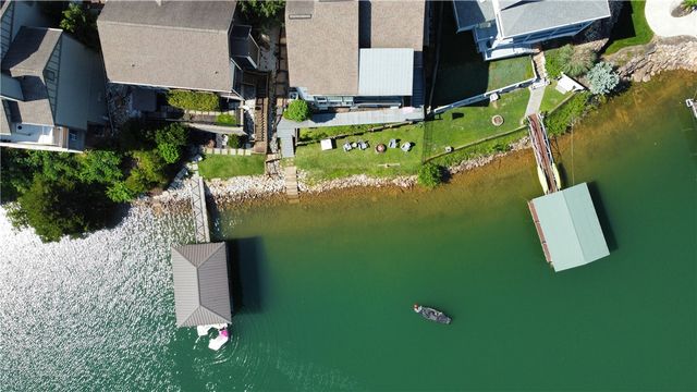 903 Loran Point, Seneca, SC 29672