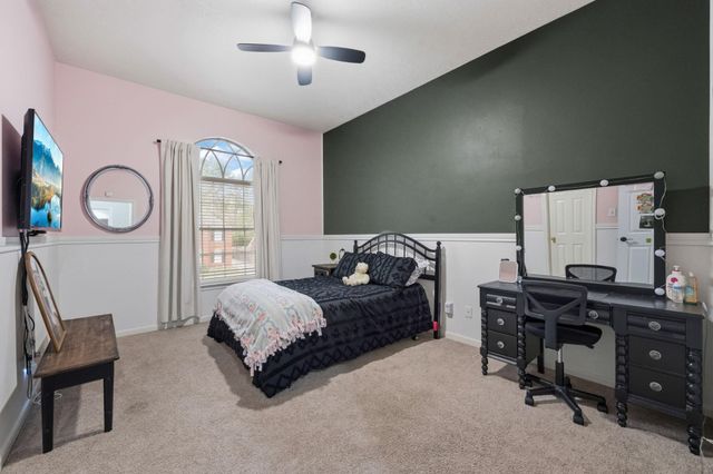 4407 Broadleaf Street, Houston, TX 77345