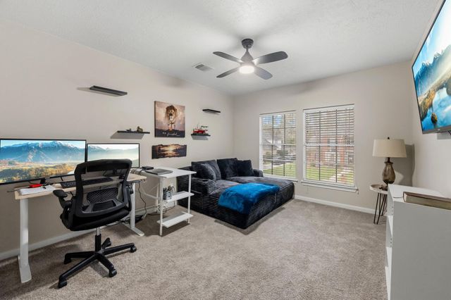 4407 Broadleaf Street, Houston, TX 77345