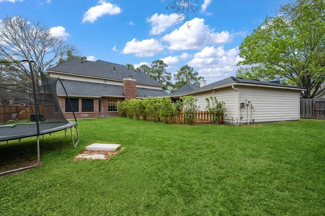 4407 Broadleaf Street, Houston, TX 77345