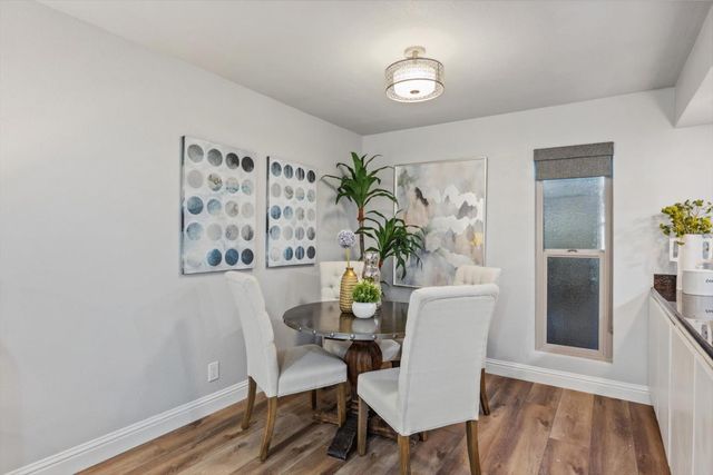 205 Red Oak Drive P, Sunnyvale, CA 94086