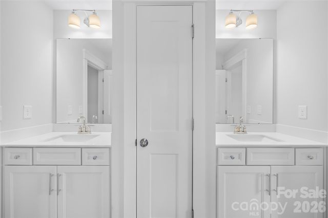 606 Yucatan Drive, Waxhaw, NC 28173
