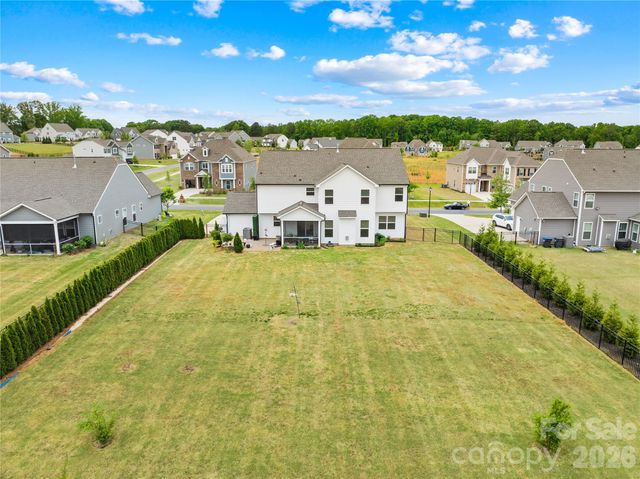 606 Yucatan Drive, Waxhaw, NC 28173