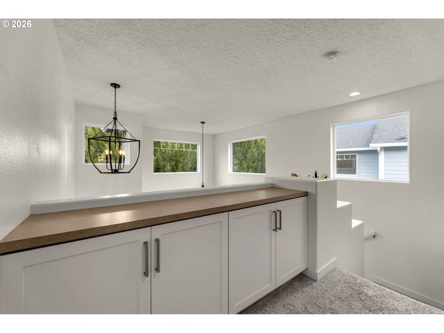19311 Se 31ST Dr, Camas, WA 98607