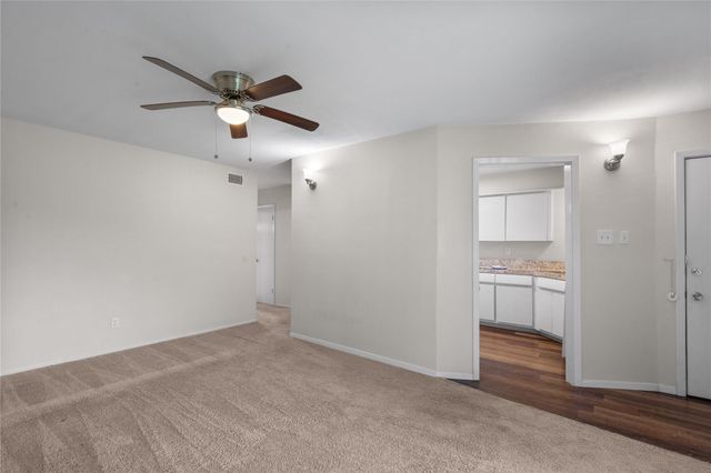 102 Strand Street 4, Galveston, TX 77550