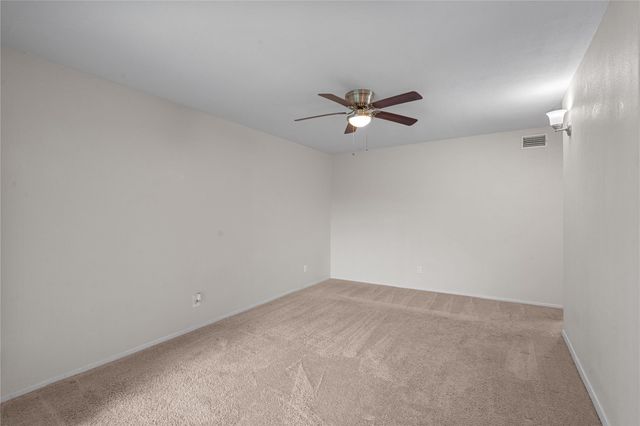 102 Strand Street 4, Galveston, TX 77550