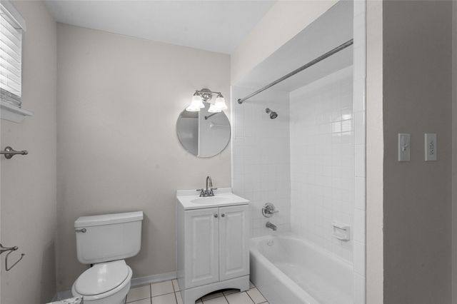 102 Strand Street 4, Galveston, TX 77550