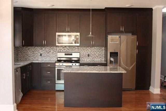 441 Stockton Place 2nd Fl, Englewood, NJ 07631