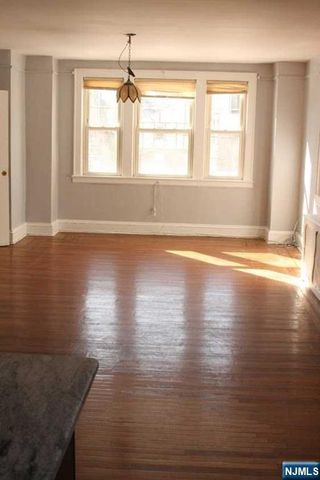 441 Stockton Place 2nd Fl, Englewood, NJ 07631