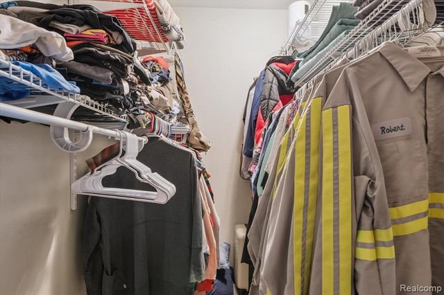 990 E Temperance Road, Temperance, MI 48182