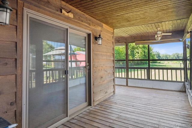 990 E Temperance Road, Temperance, MI 48182