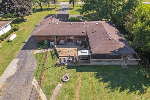 990 E Temperance Road, Temperance, MI 48182