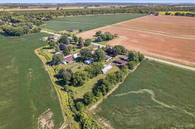 990 E Temperance Road, Temperance, MI 48182