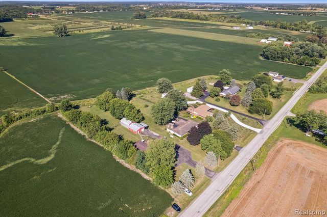 990 E Temperance Road, Temperance, MI 48182