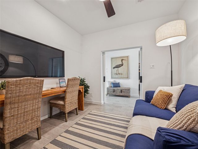 12127 Old Fashion Circle, Mont Belvieu, TX 77535