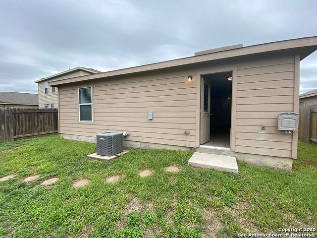 6119 Luckey Run, San Antonio, TX 78252