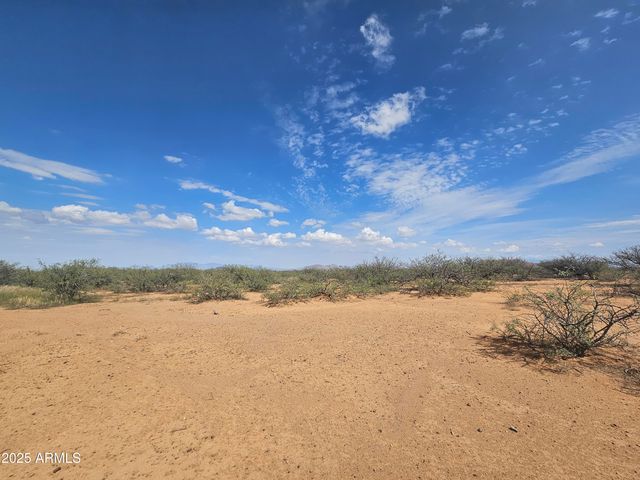 TBD E Cloudburst Lots 14,15 & 16 Road 14, 15 & 16, Pearce, AZ 85625