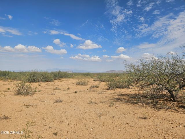 TBD E Cloudburst Lots 14,15 & 16 Road 14, 15 & 16, Pearce, AZ 85625