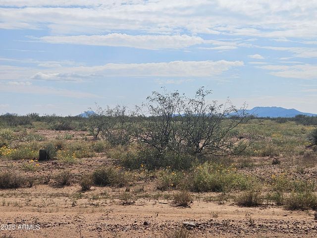 TBD E Cloudburst Lots 14,15 & 16 Road 14, 15 & 16, Pearce, AZ 85625