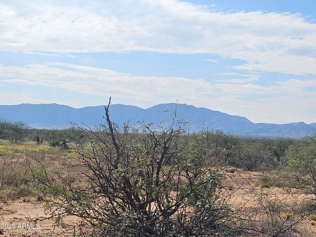 TBD E Cloudburst Lots 14,15 & 16 Road 14, 15 & 16, Pearce, AZ 85625