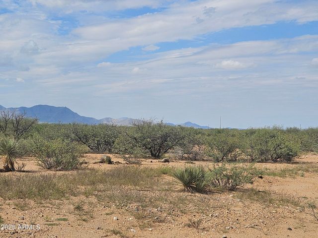 TBD E Cloudburst Lots 14,15 & 16 Road 14, 15 & 16, Pearce, AZ 85625