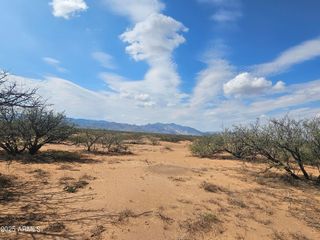 TBD E Cloudburst Lots 14,15 & 16 Road 14, 15 & 16, Pearce, AZ 85625