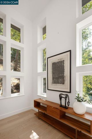 857 A Mountain View Dr, Lafayette, CA 94549