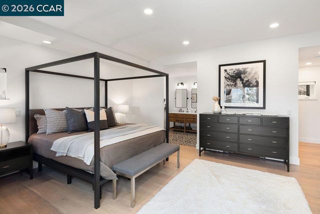 857 A Mountain View Dr, Lafayette, CA 94549