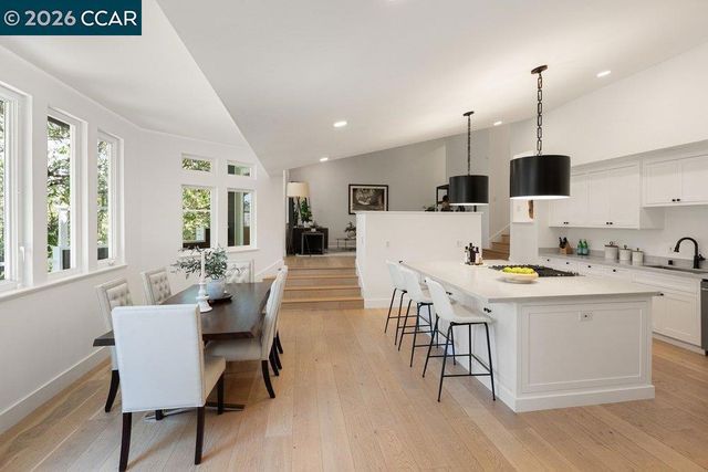 857 A Mountain View Dr, Lafayette, CA 94549