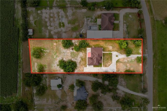 340 Lion Lake N Drive, Weslaco, TX 78596